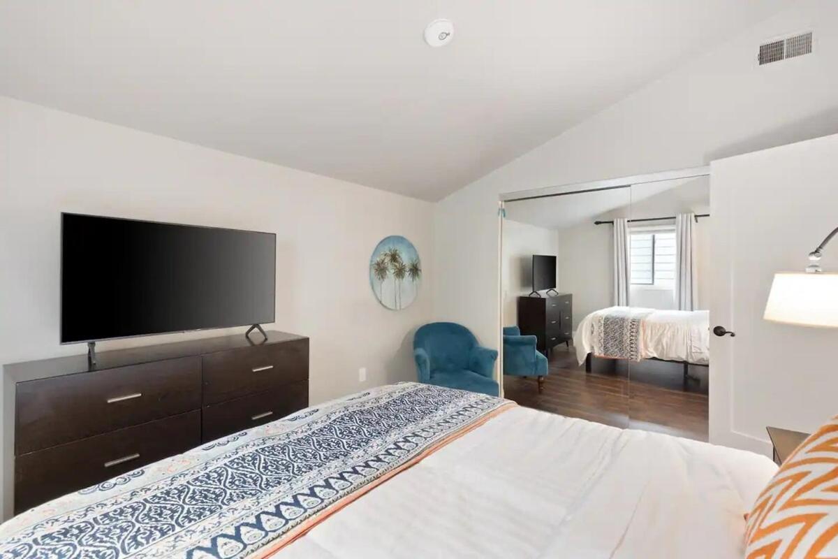 Elegant Beach Living, Just Blocks To The Sand Huntington Beach Exterior photo